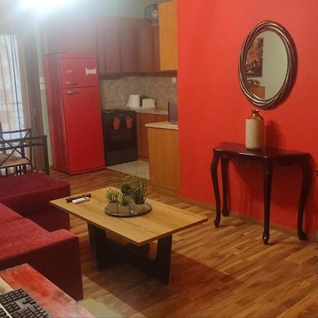 Top Floor Apartment Комотини Экстерьер фото