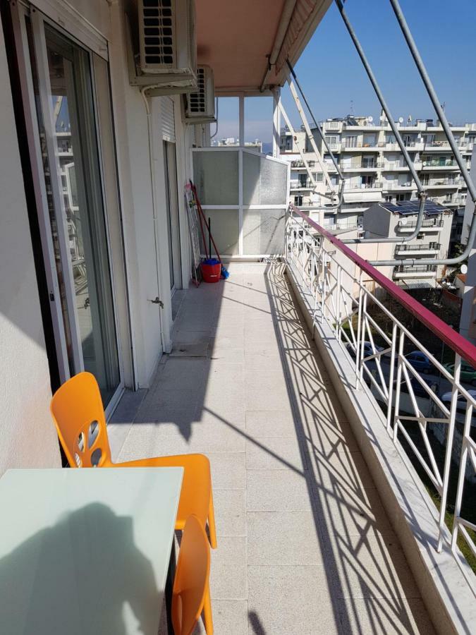 Top Floor Apartment Комотини Экстерьер фото